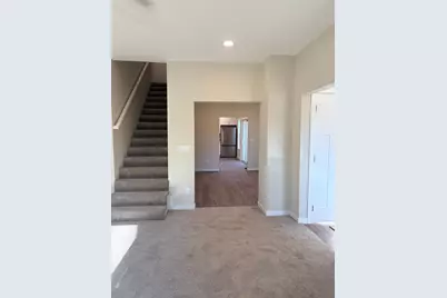 407 N 3rd Street, Marshall, MN 56258 - Photo 3