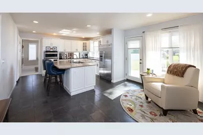 916 42nd Avenue N, Fargo, ND 58102 - Photo 13