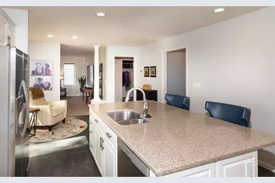 916 42nd Avenue N, Fargo, ND 58102 - Photo 17