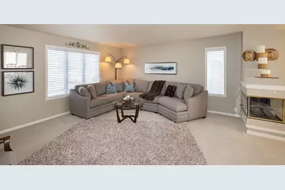 916 42nd Avenue N, Fargo, ND 58102 - Photo 9