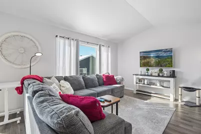 1710 67th Avenue S, Fargo, ND 58104 - Photo 9