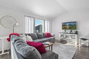 1710 67th Ave S, Fargo, ND 58104 - Photo 9