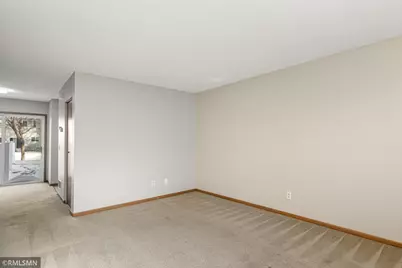 15512 Flyboat Lane #162, Apple Valley, MN 55124 - Photo 9