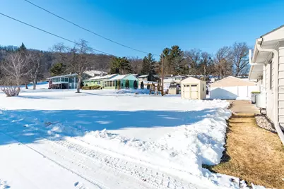 109 Hill Street N, La Crescent, MN 55947 - Photo 23