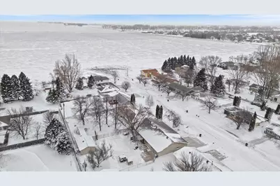 606 NE 3 Street NE, Dilworth, MN 56529 - Photo 57