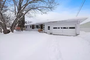 710 Maple Dr, Aurora, MN 55705 - Photo 25