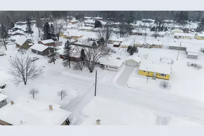 710 Maple Drive, Aurora, MN 55705 - Photo 3