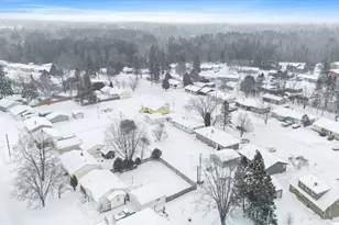 710 Maple Dr, Aurora, MN 55705 - Photo 37