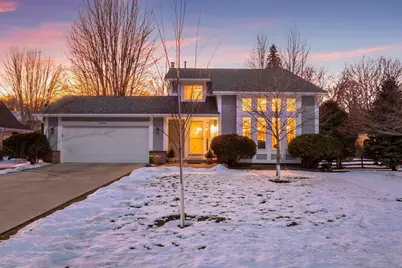 1293 Castle Court, Golden Valley, MN 55427 - Photo 5