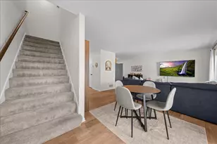 1579 County Rd D E, Maplewood, MN 55109 - Photo 15