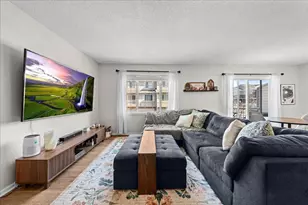 1579 County Rd D E, Maplewood, MN 55109 - Photo 9