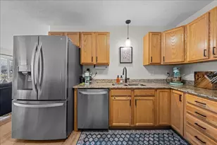 1579 County Rd D E, Maplewood, MN 55109 - Photo 13