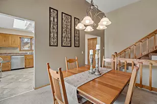 808 Bryant Ln, Burnsville, MN 55337 - Photo 9