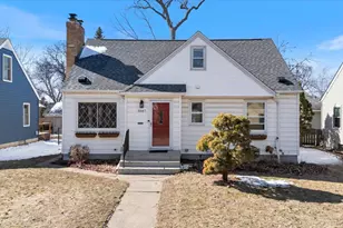 3847 Zenith Ave N, Robbinsdale, MN 55422 - Photo 1