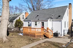 3847 Zenith Ave N, Robbinsdale, MN 55422 - Photo 43