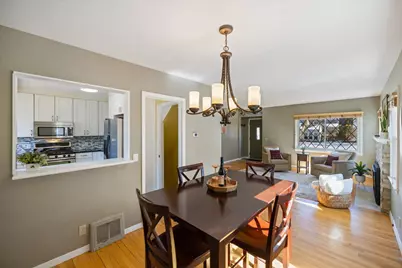 3847 Zenith Avenue N, Robbinsdale, MN 55422 - Photo 9