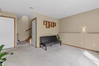 15361 Falk Drive N, Hugo, MN 55038 - Photo 19