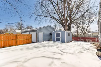 5056 Upton Avenue N, Minneapolis, MN 55430 - Photo 17