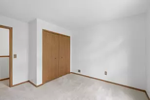 6621 Arlington Ct, Chanhassen, MN 55317 - Photo 23