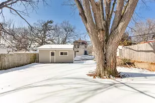 3343 Emerson Ave N, Minneapolis, MN 55412 - Photo 25
