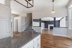 2045 Safari Heights Trail, Eagan, MN 55122 - Photo 11