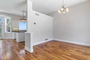 2045 Safari Heights Trail, Eagan, MN 55122 - Photo 7