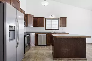 5659 61st St S, Fargo, ND 58104 - Photo 11