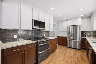 5009 Yvonne Terrace, Edina, MN 55436 - Photo 11