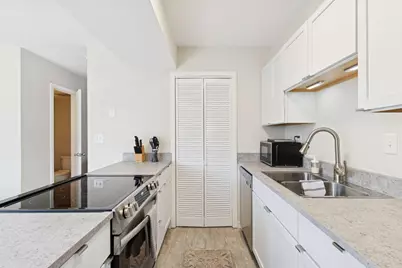 6499 Barrie Road, Edina, MN 55435 - Photo 13