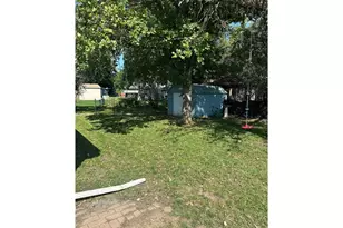 1002 Linden St, Luverne, MN 56156 - Photo 3