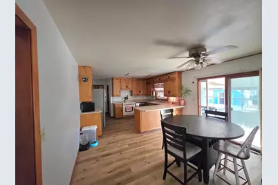 1002 Linden Street, Luverne, MN 56156 - Photo 5