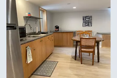 8425 Kell Avenue S, Bloomington, MN 55437 - Photo 31