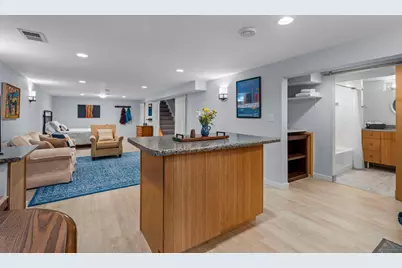 8425 Kell Avenue S, Bloomington, MN 55437 - Photo 35