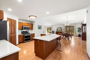 8251 Ingleside Ave S, Cottage Grove, MN 55016 - Photo 7