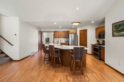 8251 Ingleside Avenue S, Cottage Grove, MN 55016 - Photo 9