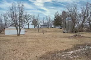 17969 240th St, Hutchinson, MN 55350 - Photo 31