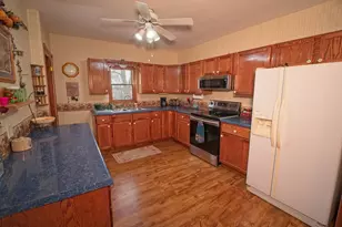 17969 240th St, Hutchinson, MN 55350 - Photo 9