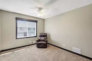 1811 Knox Dr, Burnsville, MN 55337 - Photo 15