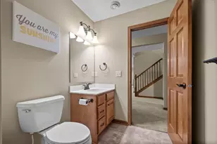 16908 E Lake Dr, Lakeville, MN 55044 - Photo 37