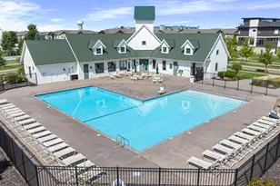 16908 E Lake Dr, Lakeville, MN 55044 - Photo 47