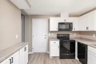 3011 Fremont Ave N, Minneapolis, MN 55411 - Photo 13