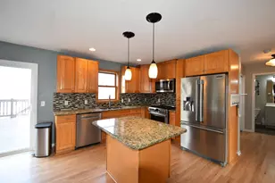 747 Willowmere Dr, Zumbrota, MN 55992 - Photo 7