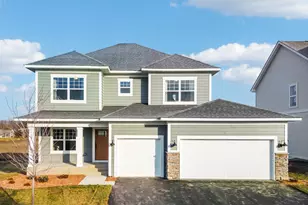 1943 Sparrow Dr, Shakopee, MN 55379 - Photo 1