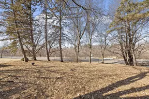 1065 Colby St, Saint Paul, MN 55116 - Photo 9