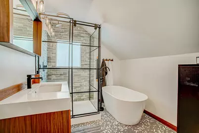 206 Elm Street W, Stillwater, MN 55082 - Photo 23