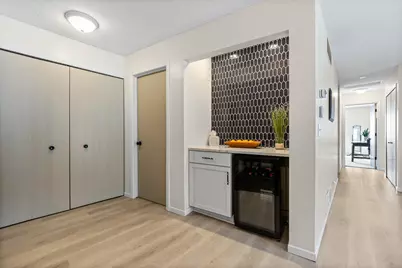 10746 Toledo Court, Bloomington, MN 55437 - Photo 5