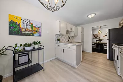 10746 Toledo Court, Bloomington, MN 55437 - Photo 15