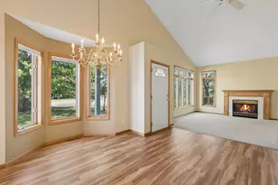 2640 Pine Ridge Dr, Anoka, MN 55303 - Photo 5