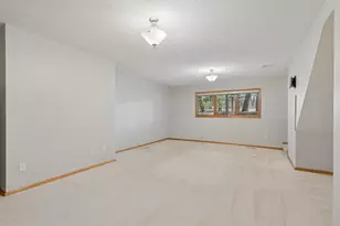 2640 Pine Ridge Dr, Anoka, MN 55303 - Photo 23