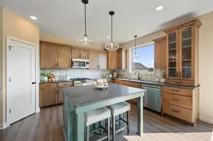 8395 159St St, Savage, MN 55372 - Photo 9